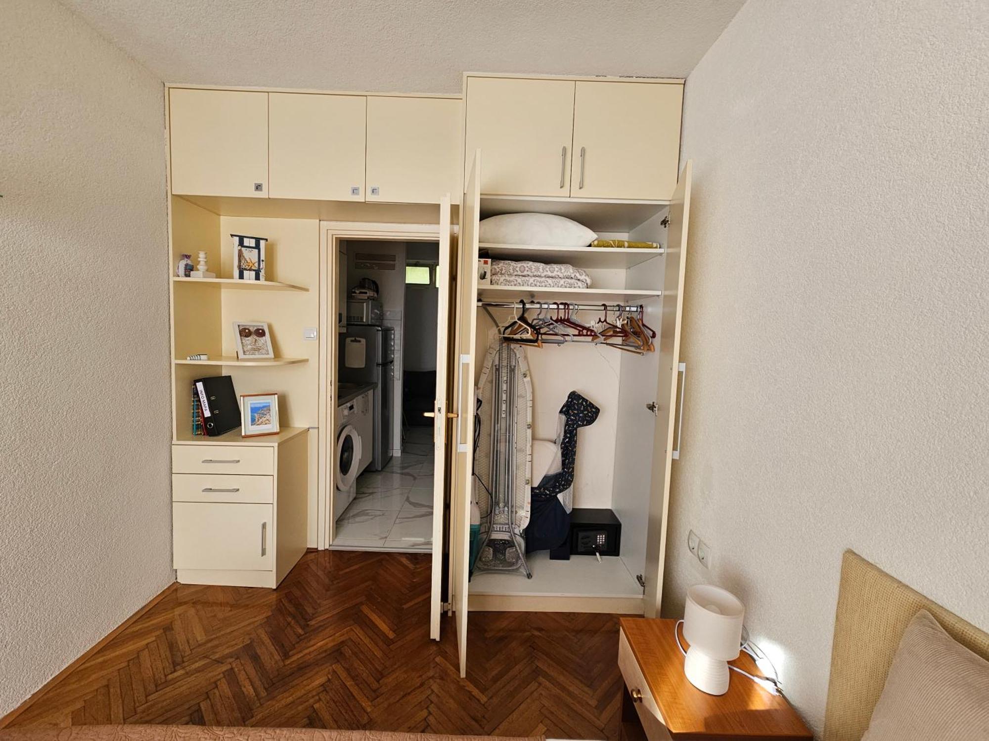 Morska Postelja - Sea Bed Appartement Omiš Buitenkant foto