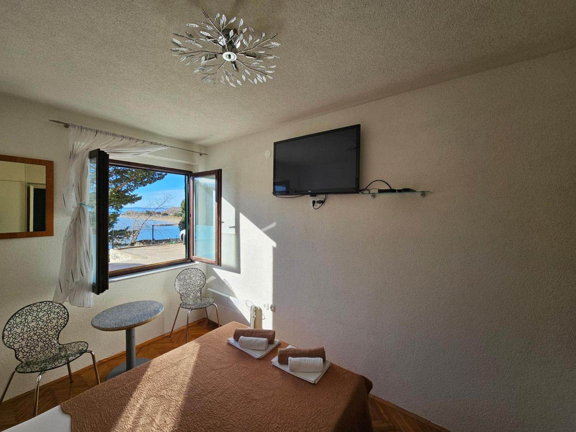 Morska Postelja - Sea Bed Appartement Omiš Buitenkant foto
