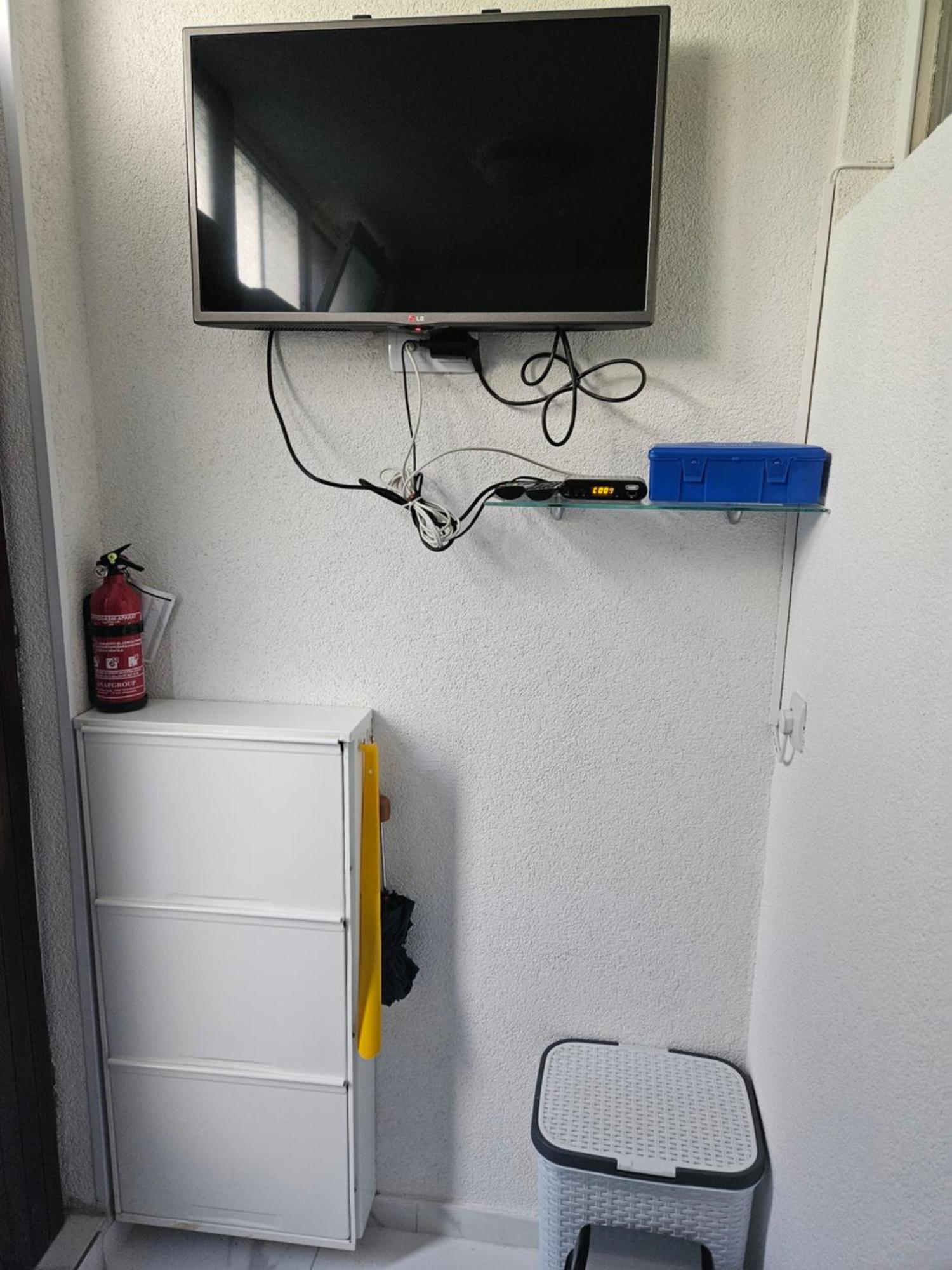 Morska Postelja - Sea Bed Appartement Omiš Buitenkant foto