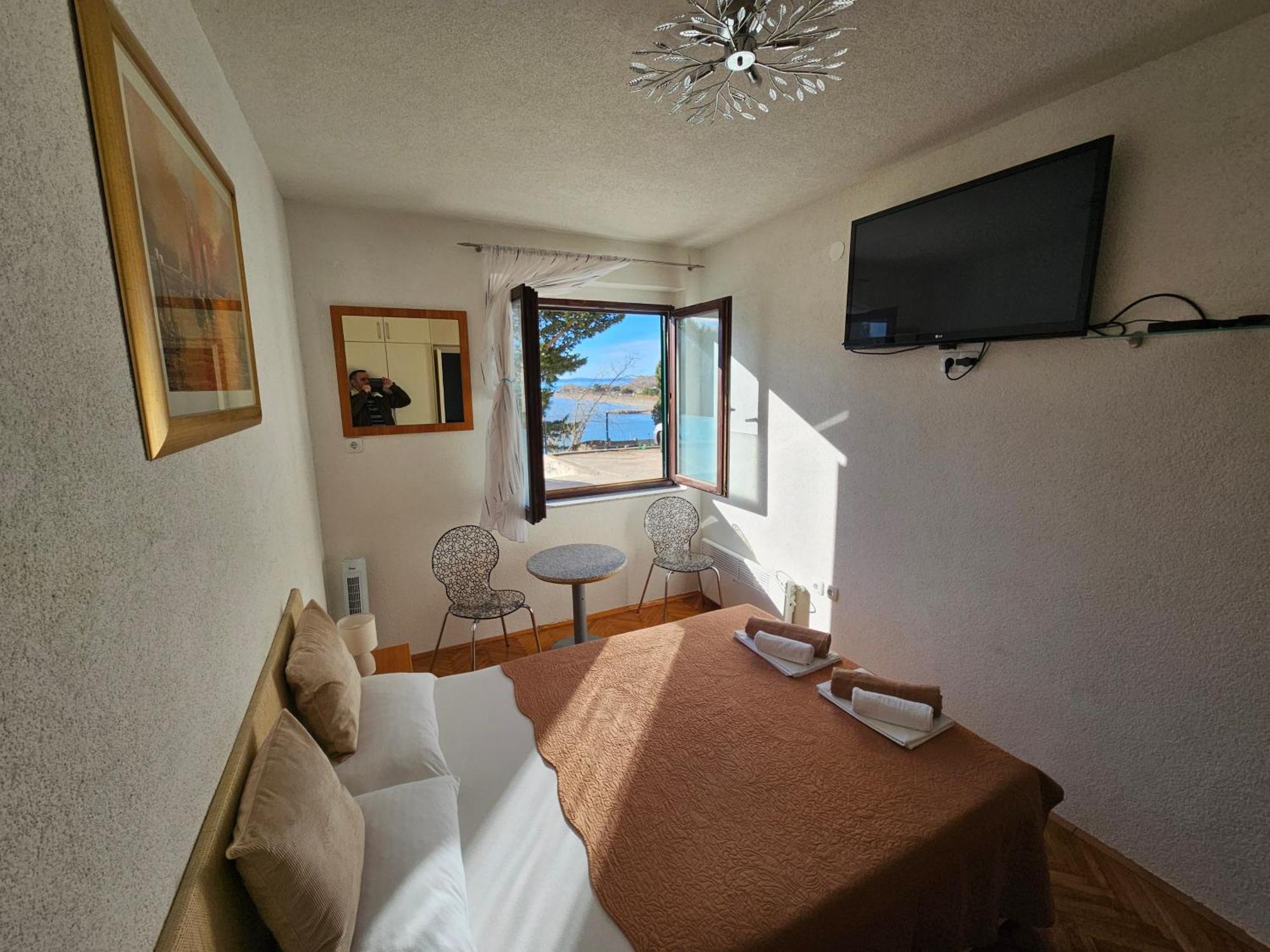 Morska Postelja - Sea Bed Appartement Omiš Buitenkant foto