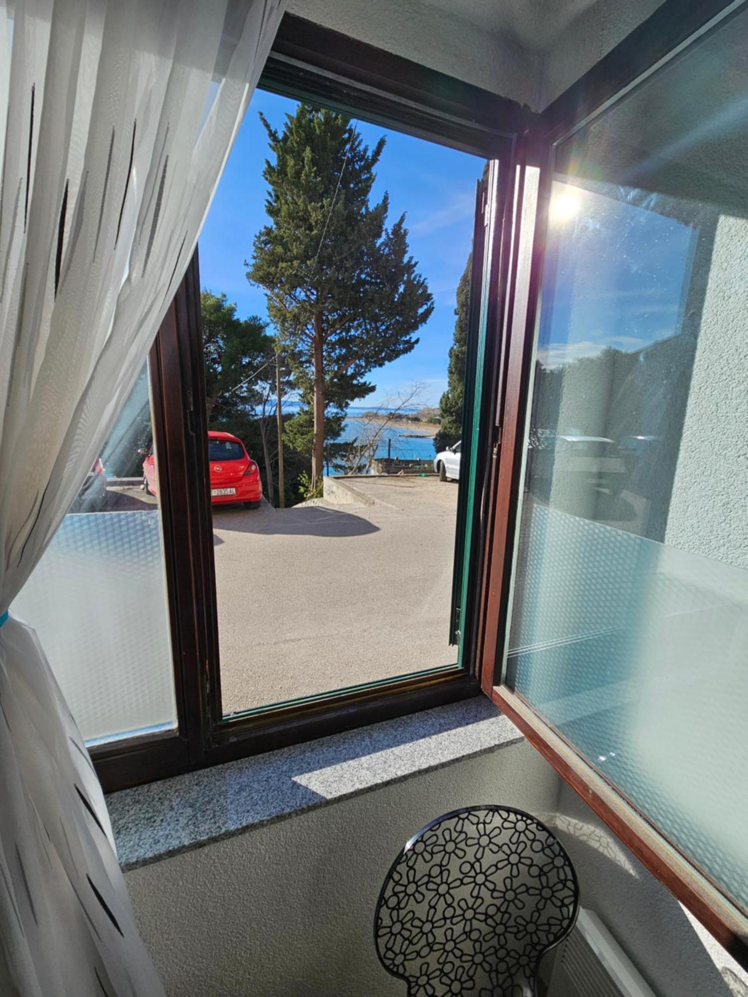Morska Postelja - Sea Bed Appartement Omiš Buitenkant foto